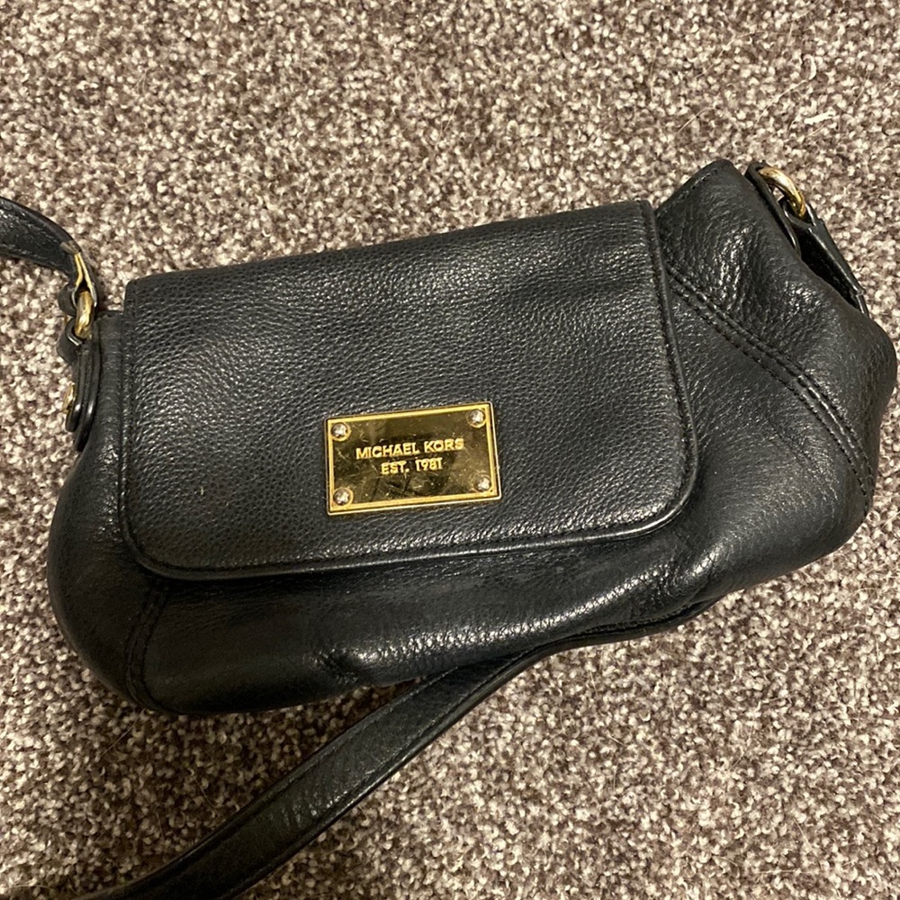 Michael kors purse